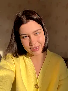 KikiWatson online show from 10/18/25, 01:12