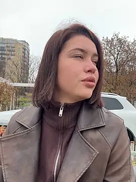 KikiWatson online show from 11/13/25, 07:07