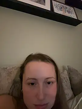 Millie-Miles online show from 03/05/25, 03:51