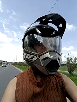 your red rose  online show from 12/16/24, 03:54