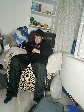 joystick2006 online show from 01/04/25, 10:24