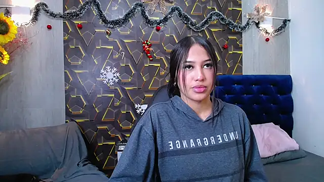 hera divine online show from 01/12/26, 10:37