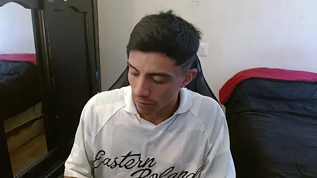 kv   xxx  online show from 09/13/25, 04:40