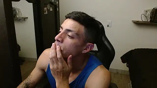 kv   xxx  online show from 03/08/26, 03:10