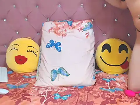 sharonbrown28 online show from 11/08/25, 09:57