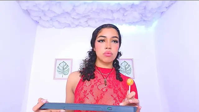 Snapshot of Sara_Jhonson chatting on 02/02/25, 01:45 Sara Jhonson online show from 02/02/25, 01:45