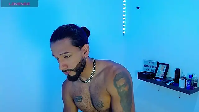  jhon connor  online show from 09/24/25, 06:22