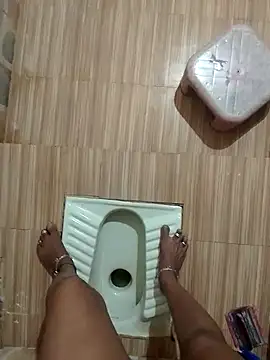 Snapshot of sneha_telugu_girl chatting on 02/22/25, 07:56 sneha telugu girl online show from 02/22/25, 07:56