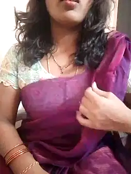 Snapshot of sneha_telugu_girl chatting on 10/07/25, 07:11 sneha telugu girl online show from 10/07/25, 07:11