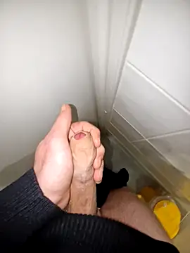 Landryyyyy online show from 12/19/24, 07:29