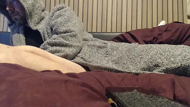 Snapshot of willybewild chatting on 03/03/25, 09:44 willybewild online show from 03/03/25, 09:44