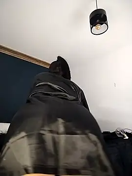 AlessiaVal  online show from 02/04/26, 05:30