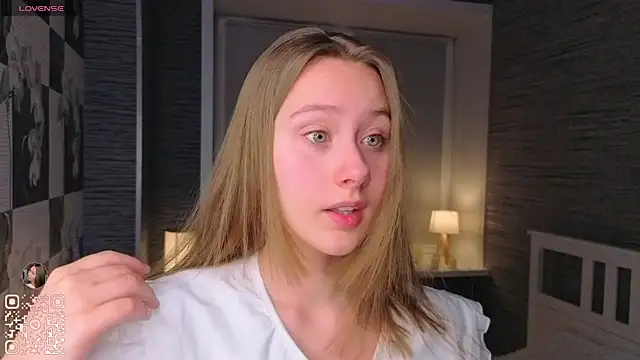 Snapshot of EthalBuffkin chatting on 10/30/25, 07:14 EthalBuffkin online show from 10/30/25, 07:14