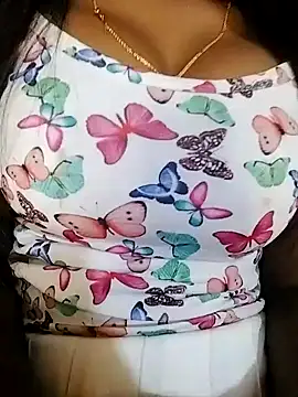 Esha Babyy online show from 12/19/24, 02:35