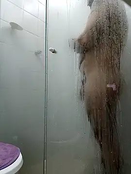 Snapshot of loganwolverine02 chatting on 12/02/24, 11:56 loganwolverine02 online show from 12/02/24, 11:56