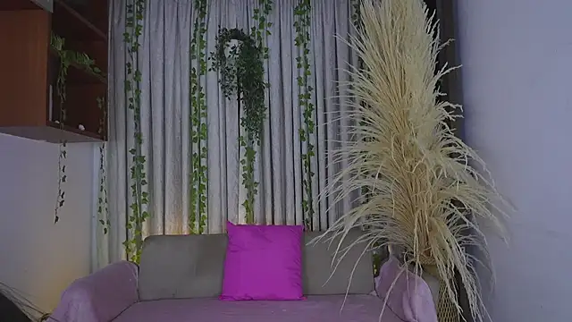 HannaRhodes online show from 03/19/26, 02:48