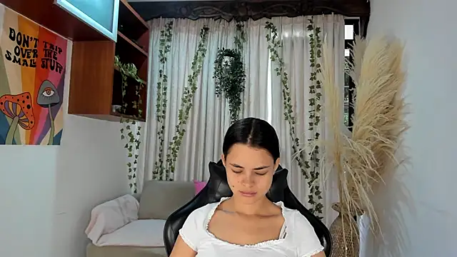 HannaRhodes online show from 03/31/26, 02:39