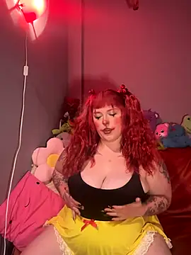 Snapshot of puffpixiee chatting on 10/10/25, 06:40 puffpixiee online show from 10/10/25, 06:40