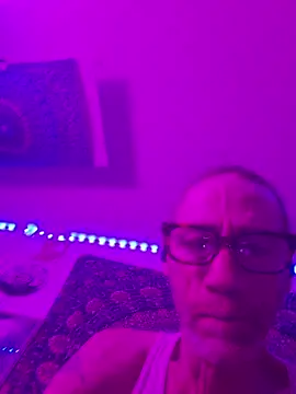 Undercover Pornstar online show from 06/06/26, 12:10