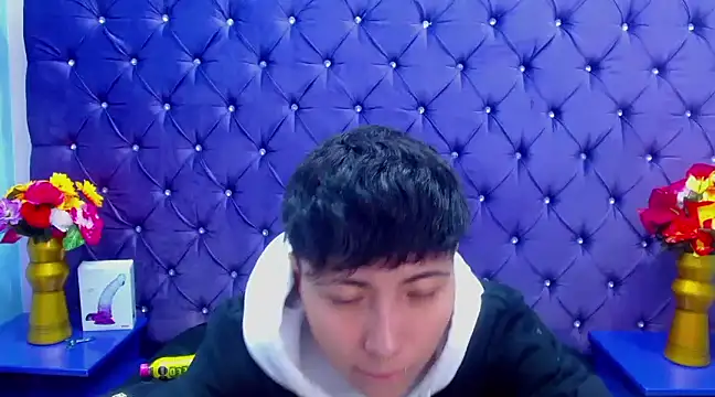 Im Mathias online show from 01/12/25, 01:53