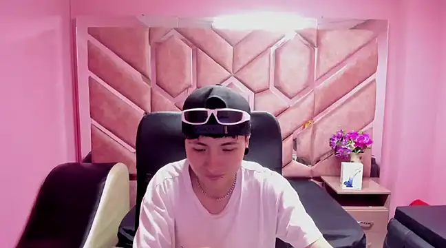 Im Mathias online show from 01/14/25, 08:41