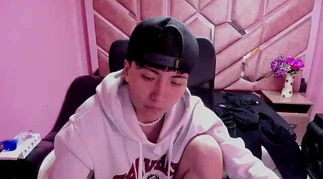 Im Mathias online show from 01/18/25, 09:34