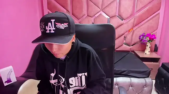 Im Mathias online show from 01/20/25, 02:11