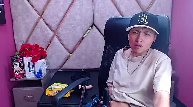 Im Mathias online show from 02/12/25, 10:03