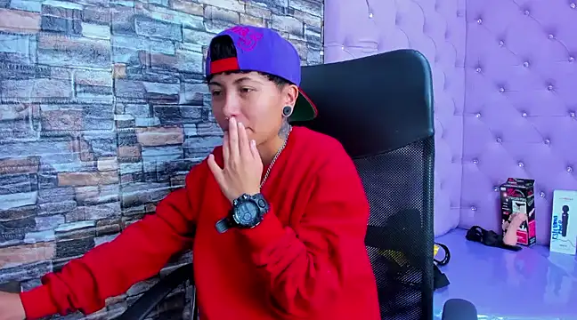 Im Mathias online show from 02/26/25, 02:15