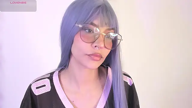 Snapshot of Luna-Chann chatting on 06/21/26, 08:55 Luna-Chann online show from 06/21/26, 08:55