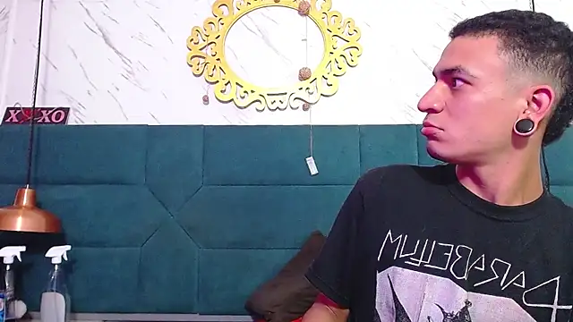 salome daniel online show from 02/26/25, 01:21