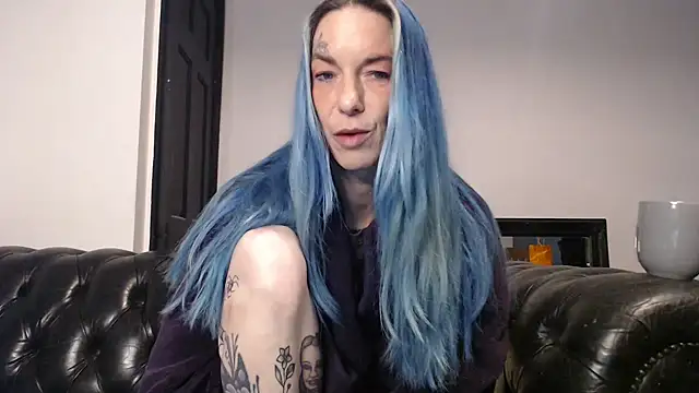 Snapshot of RavenryderUK chatting on 01/05/25, 09:03 RavenryderUK online show from 01/05/25, 09:03