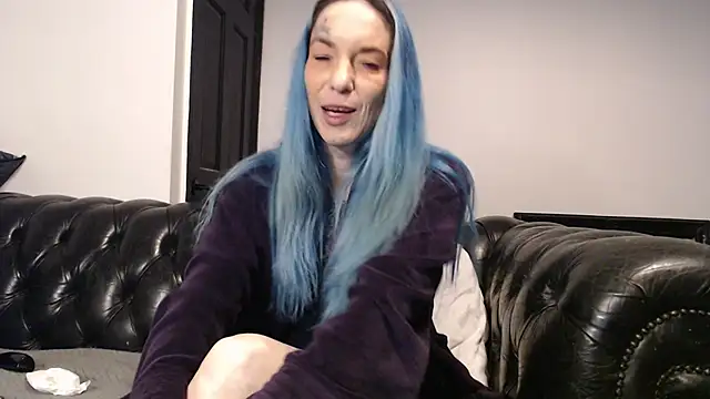 Snapshot of RavenryderUK chatting on 01/24/25, 10:08 RavenryderUK online show from 01/24/25, 10:08