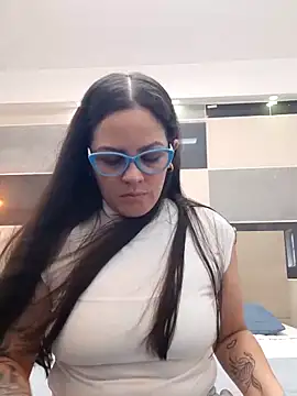 Zara Jackson online show from 05/20/26, 02:45