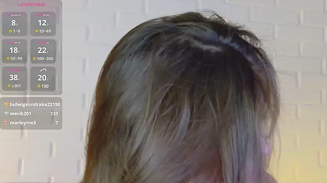  RiverLov online show from 03/01/25, 03:53