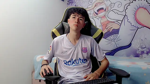 johnny cagee online show from 12/23/24, 03:29