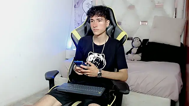 johnny cagee online show from 01/14/26, 05:57