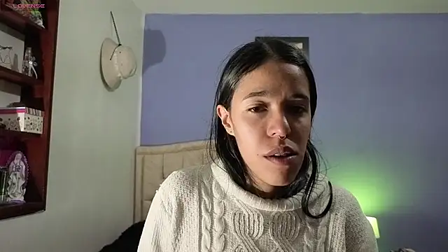 Snapshot of stephania_t chatting on 06/10/26, 04:39 stephania t online show from 06/10/26, 04:39