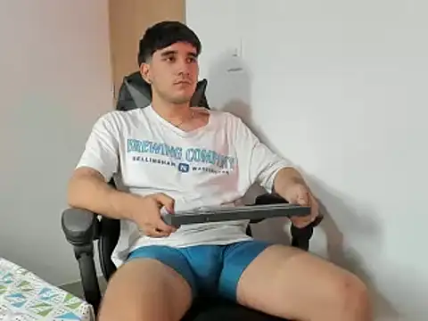 leo030809 online show from 01/10/25, 10:25