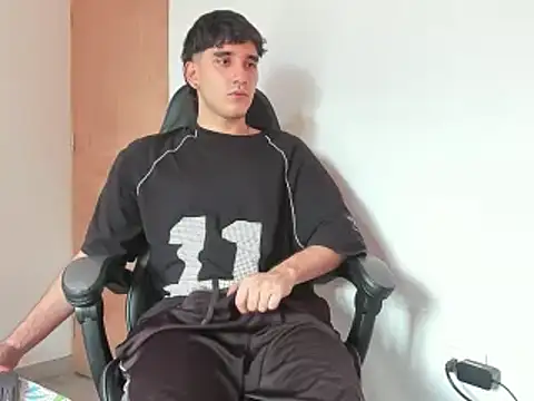 leo030809 online show from 03/20/25, 06:53