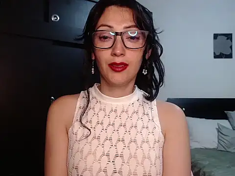 Alicee moss online show from 07/24/26, 12:19