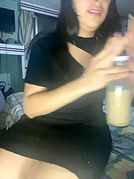 Effyvice13 online show from 09/25/25, 03:32