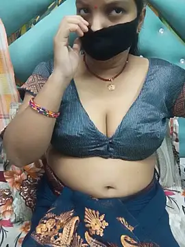 Snapshot of Manjudear chatting on 06/21/26, 05:37 Manjudear online show from 06/21/26, 05:37