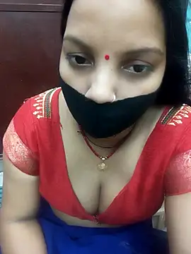Snapshot of Manjudear chatting on 07/06/26, 05:37 Manjudear online show from 07/06/26, 05:37