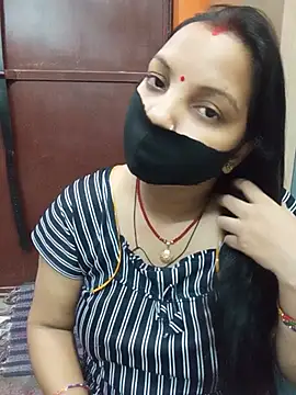 Snapshot of Manjudear chatting on 07/06/26, 04:09 Manjudear online show from 07/06/26, 04:09