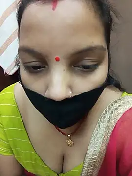 Snapshot of Manjudear chatting on 07/17/26, 04:12 Manjudear online show from 07/17/26, 04:12