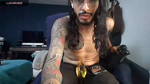 Donstark6669 online show from 10/28/25, 07:05