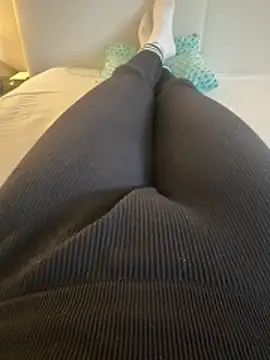 Snapshot of SportyAss00 chatting on 02/28/26, 11:00 SportyAss00 online show from 02/28/26, 11:00