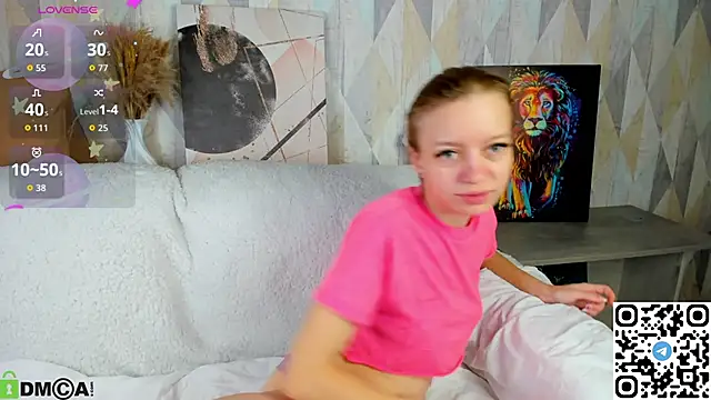 Snapshot of Michelle_Blond chatting on 09/16/25, 07:09 Michelle Blond online show from 09/16/25, 07:09