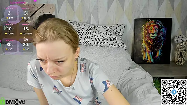 Snapshot of Michelle_Blond chatting on 10/03/25, 08:00 Michelle Blond online show from 10/03/25, 08:00